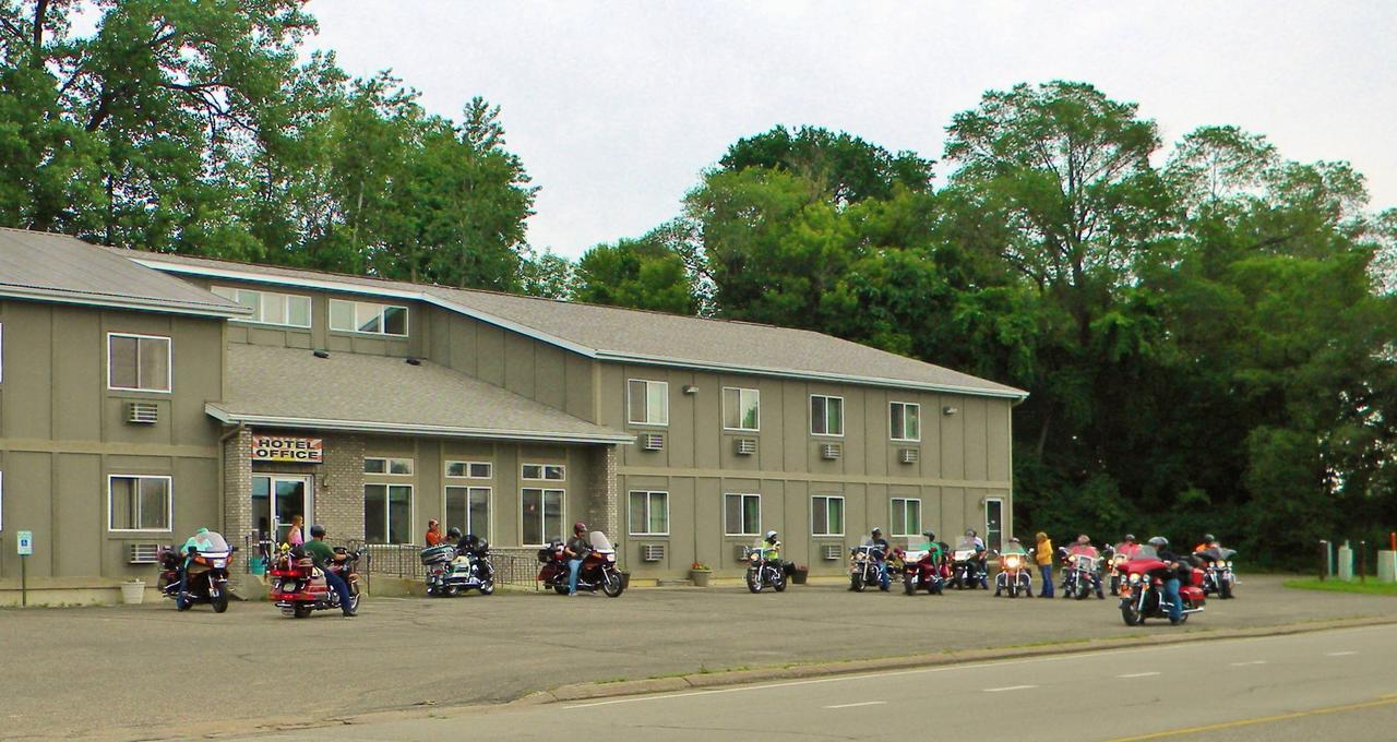 Sunrise Inn Hotel Mondovi Zewnętrze zdjęcie